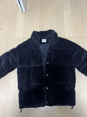 ZARA 코듀로이 다운 자켓