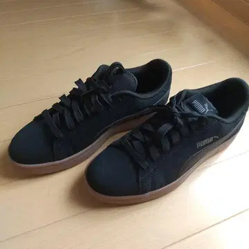 Puma 블랙 스웨이드 스니커즈