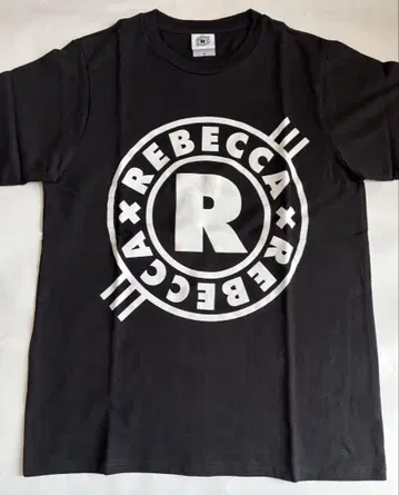 미사용품 REBECCA TOUR T셔츠