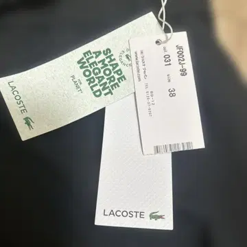 택 포함 새상품 LACOSTE 블랙 카고 스커트 사이즈 38