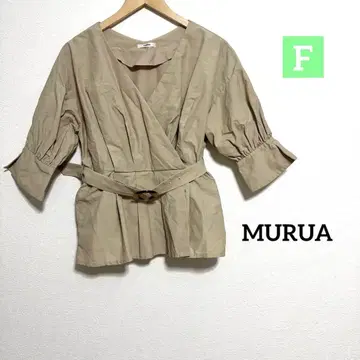 MURUA 베이지 랩 스타일 오부 소매 블라우스