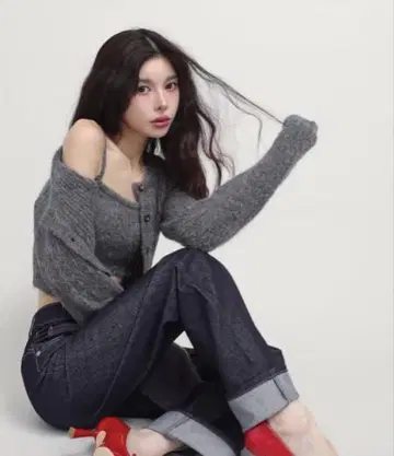 미사용 새상품 Darich 다리치 샤기 니트 앙상블 그레이