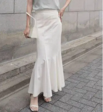 anuans 패널 플레어 컷 스커트 M