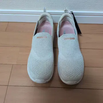 Skechers 슬립온 스니커즈 화이트