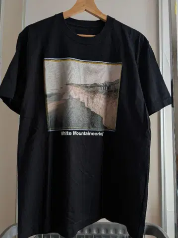White Mountaineering T셔츠 블랙