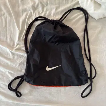 0Os Nike knapsack cboy tech archive y2k