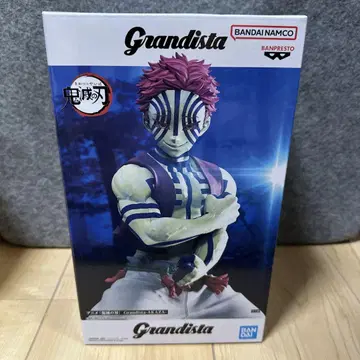 Grandista 귀멸의 칼날 아카자 피규어