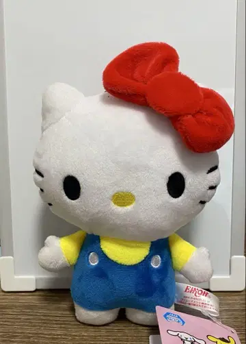 산리오 캐릭터즈 가마구치 파우치 헬로키티