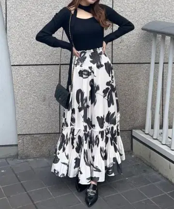 rienda 슬림 플리츠 캉캉 스커트 블랙