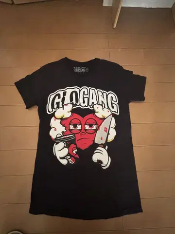 GLOGANG 그래픽T셔츠 블랙