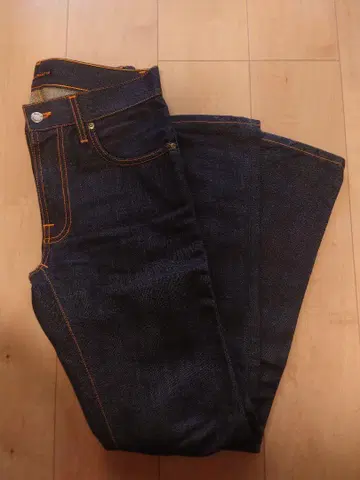 누디진 thin finn W29 L32 dry selvage