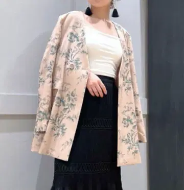 릴리 브라운 꽃무늬 자켓