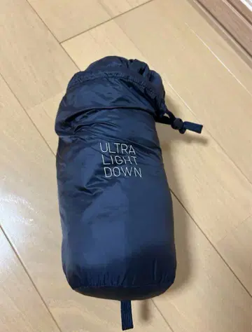 ULTRA LIGHT DOWN 다운 자켓 L 사이즈 다크 그레이