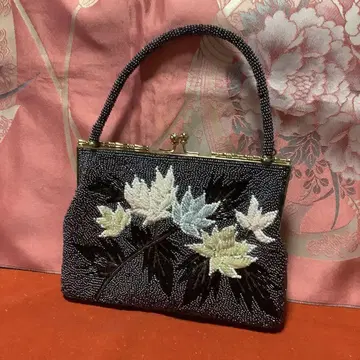 앤티크 비즈 자수 백