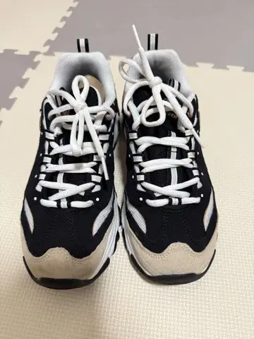 SKECHERS 스니커즈 블랙/화이트/베이지