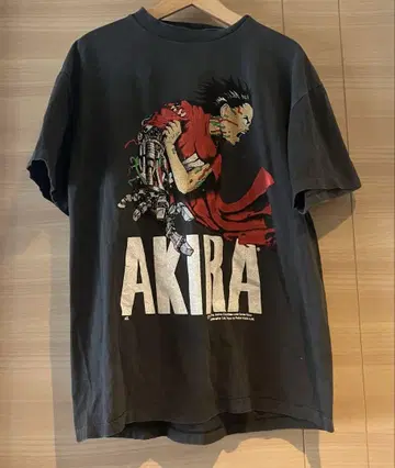 AKIRA 티셔츠 테츠오