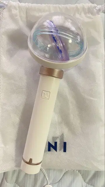 INI 응원봉