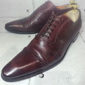 산토니 남성용 가죽 신발 버건디 스트레이트 팁 UK8 26.5cm