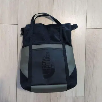 THE NORTH FACE 드로코드 백 블랙/그레이