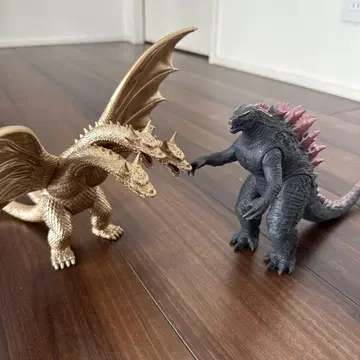 고질라 킹 기도라 피규어 세트