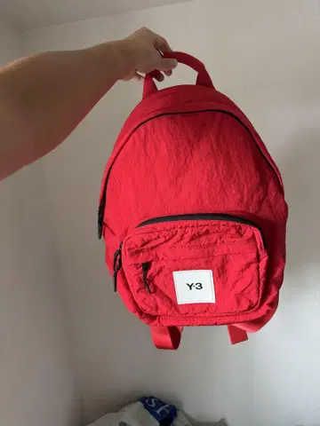 Y-3 레드 백팩