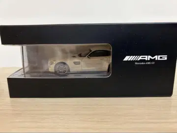 Mercedes-AMG GT 1/43 스케일 화이트
