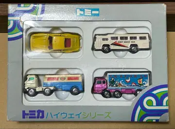 토미카 기프트 세트 하이웨이 시리즈
