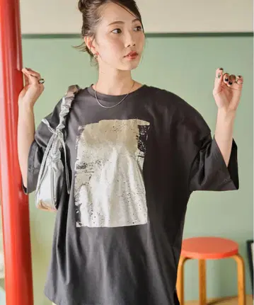 FREAK'S STORE 호일 프린트 빅 반팔 셔츠 흑먹색