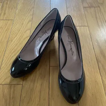 지나 카우프만 블랙 레오파드 무늬 힐 22.5cm