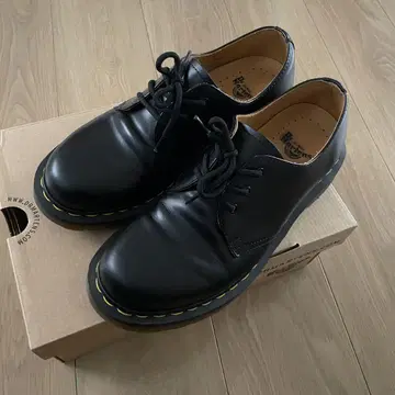 [ Dr. Martens ] 닥터마틴 3홀 1461
