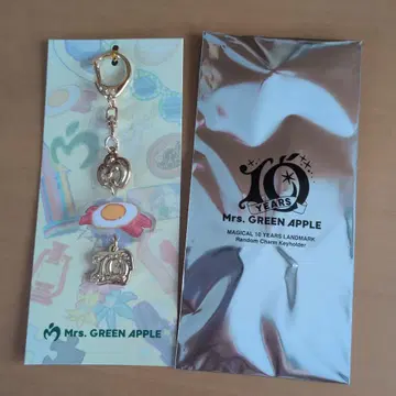 Mrs. GREEN APPLE 10주년 기념 키링