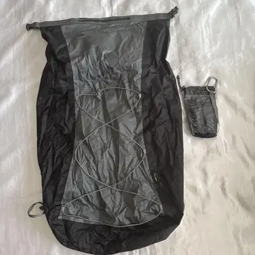 Sea to Summit 울트라실 드라이 데이팩