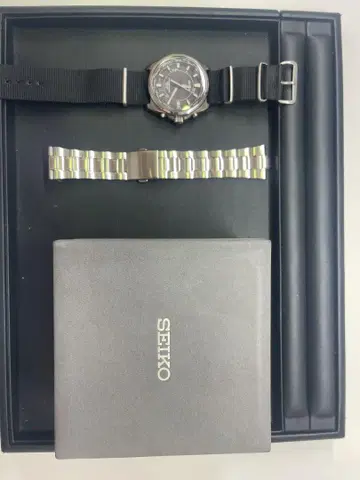 SEIKO 솔라 전파 시계 블랙