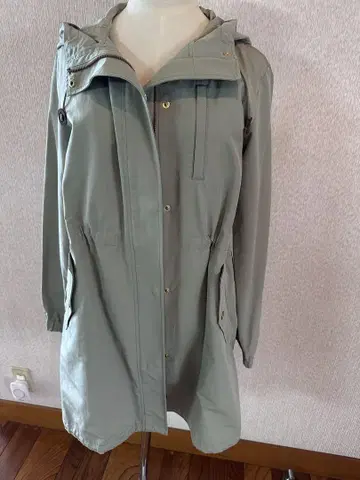 매킨토시 필로소피 모즈 코트