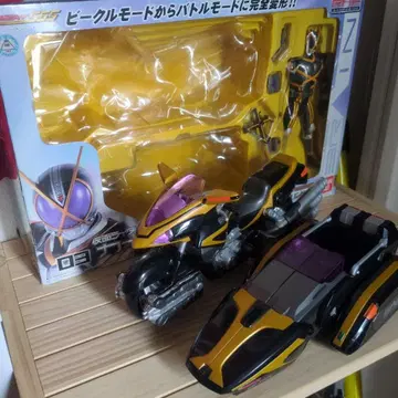 SUPER RHF03 가면라이더 카이자 & 사이드 바셔