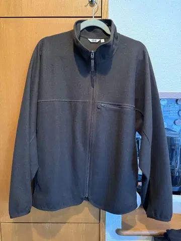 UNIQLO U 다크 브라운 브러쉬드 저지 블루종 L
