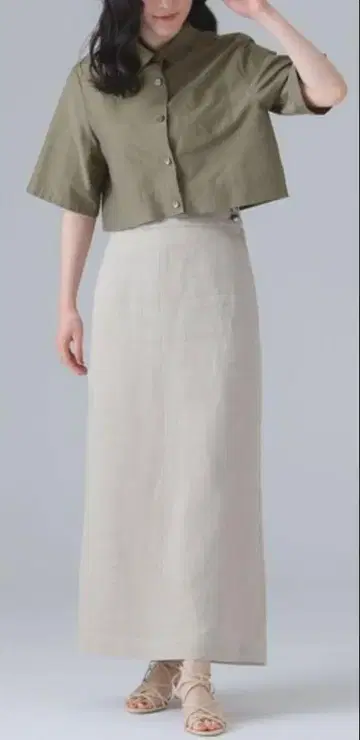 EFFE BEAMS 린넨 100% 베이지 타이트 스커트 버튼 포함