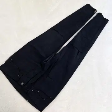 새상품급 mnml 스트레치 블랙 스키니 청바지 32