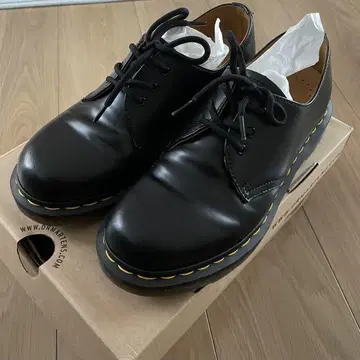 [ Dr. Martens ] 닥터마틴 3홀 1461 UK5