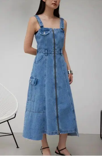 AZUL by moussy 롱 데님 원피스 라이트 블루