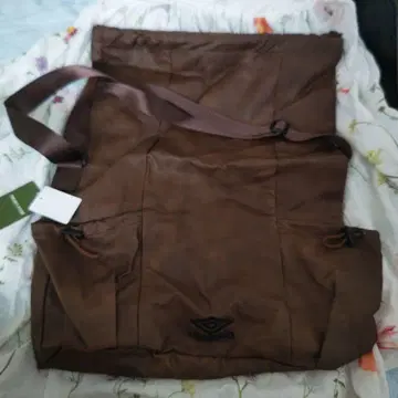 UMBRO 브라운 숄더백 약 40cm x 30cm