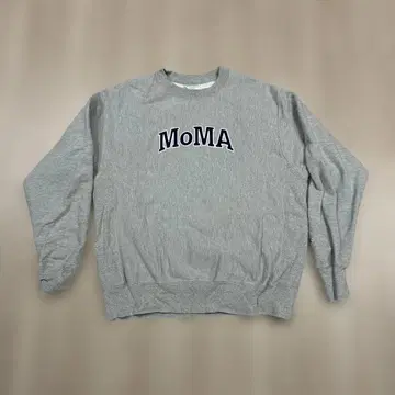 MoMA 자수 로고 그레이 맨투맨