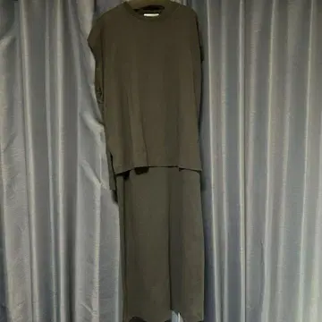 미사용 새상품 yuw 오가닉 코튼 T셔츠 & 원피스 2set 블랙