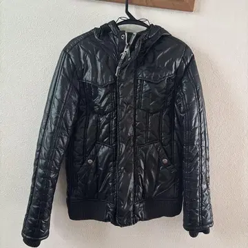 G-STAR RAW 후드 부착 블랙 다운 자켓