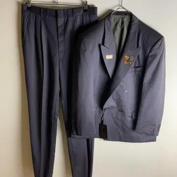 셋업 택 포함 데드스탁 더블 헤링본 수트 캐주얼