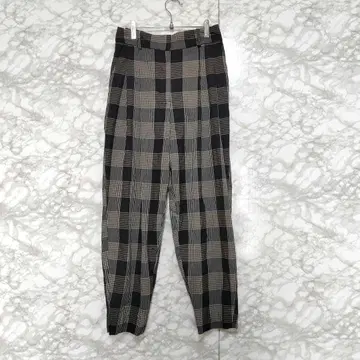 ZARA 자라 캐주얼 팬츠 턱 테이퍼드 체크 무늬 XS