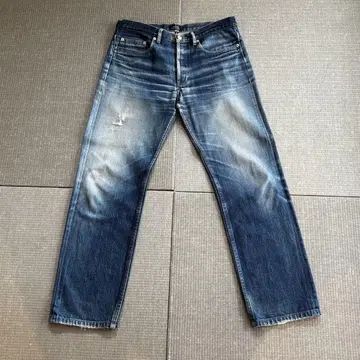 A.P.C. 스트레이트 데님 빨간색 33인치