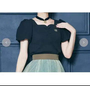 새상품 M 사이즈 치하루 디즈니 시마무라 콜라보 상의 블랙 안나
