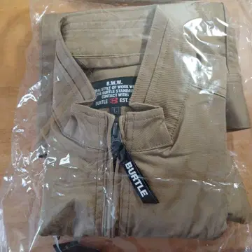 BURTLE 자켓 카키 L 사이즈