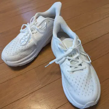 새상품급 HOKA 클리프톤9 25cm